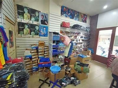 《三原专业体育器材专卖店，品质保障与服务至上》，三原县体育场室内篮球